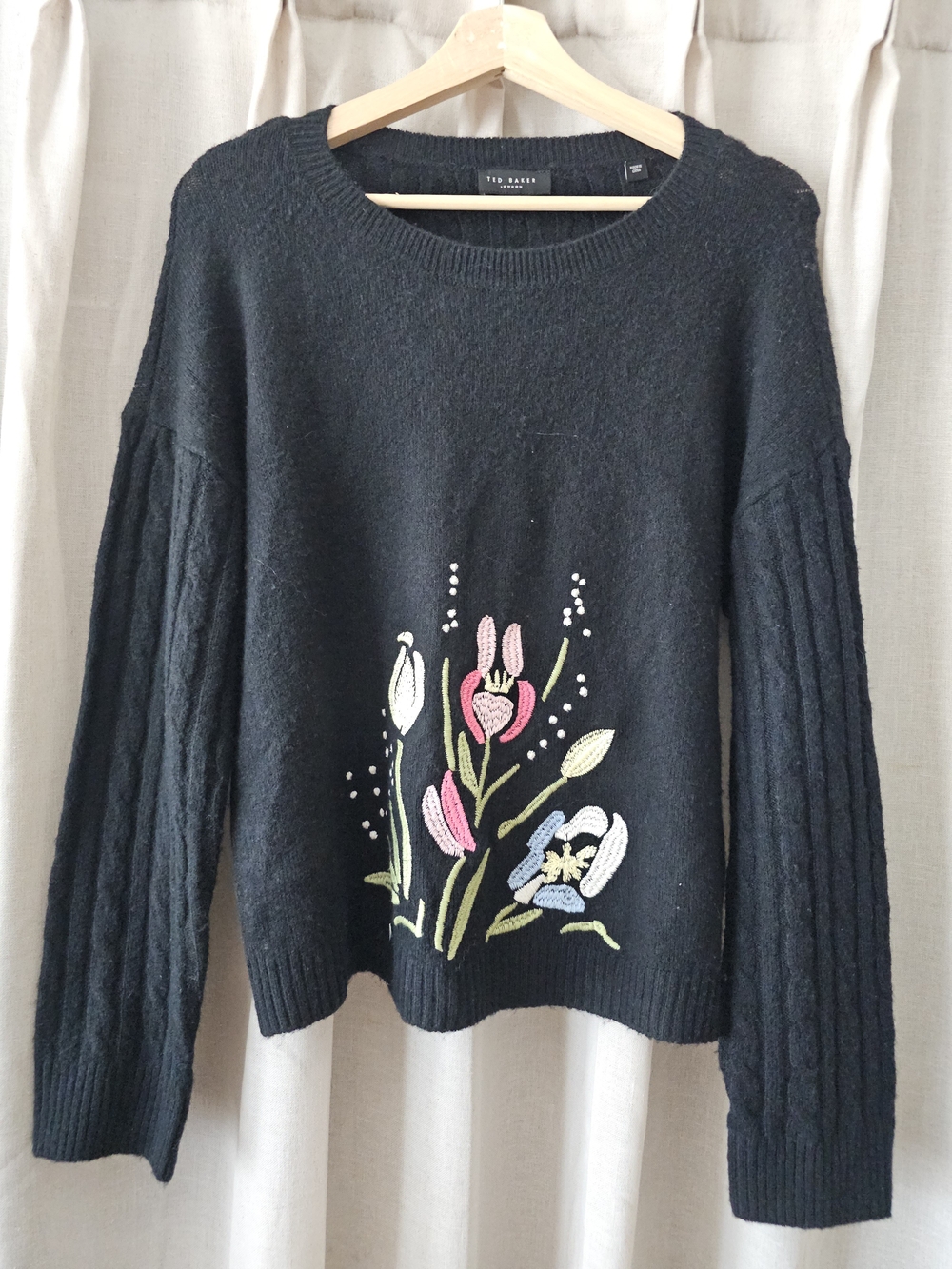 Ted Baker London Women's Black Floral Embroidered Cable Knit Sweater Size M